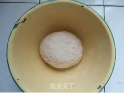 Make Red sorghum dough rolls step 0