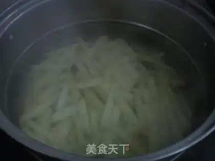 Make Homemade KFC fries step 3