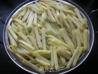 Make Homemade KFC fries step 4