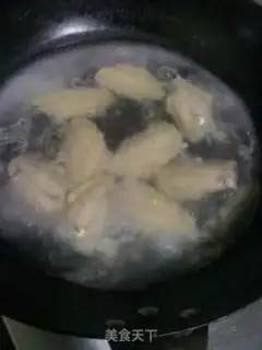 Make Cola honey chicken wings step 1