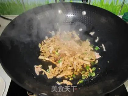 Make stir-fried oats noodles step 2