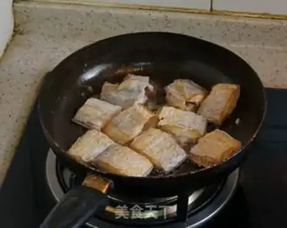 Make braised hairtail step 0
