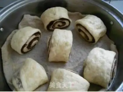 Make Red sorghum dough rolls step 8