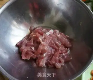 Make Table-top fried rice noodles step 0