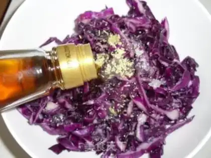 Make Cold red cabbage step 6