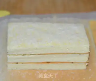 Make Coconut and Jam Qifeng Cake step 13