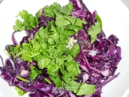 Make Cold red cabbage step 7