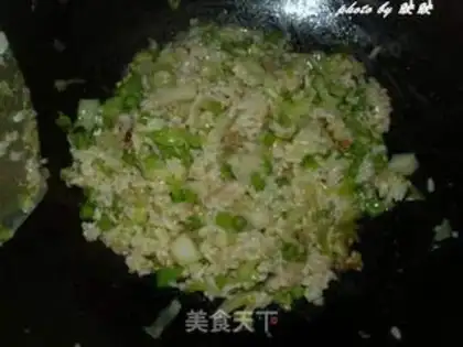 Make Fried rice with beans and cabbage and shredded pork step 10