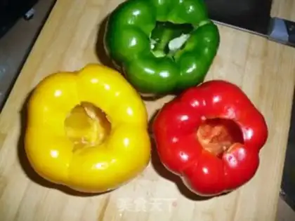 Make stir-fried squid with colorful peppers step 0