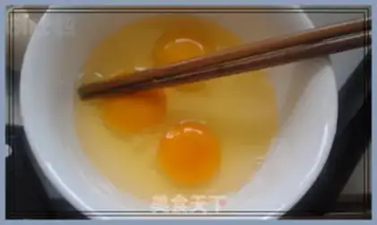 Make Pan-fried poached eggs step 3
