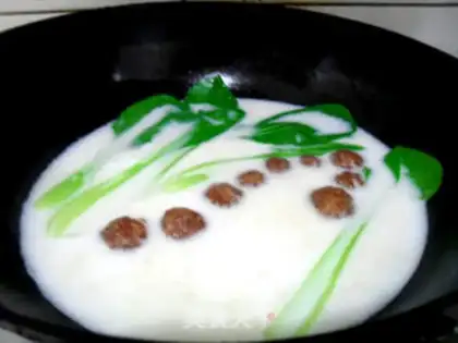 Make Chicken soup vegetarian lion head step 12
