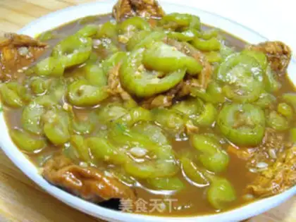 Make Stewed gluten with loofah step 6