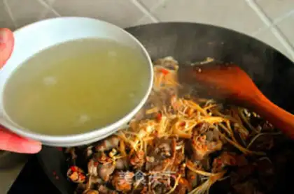 Make Home-cooked fat beef and mushroom step 10
