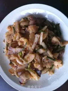Make stir-fried pickled radish with bacon step 8