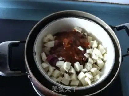 Make Yellow bean curd soup step 4