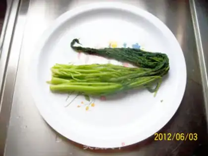 Make Pickled vegetables, green beans and bean crisps step 1