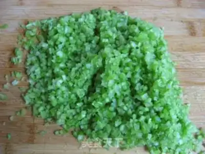 Make Celery beef bun step 3