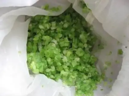 Make Celery beef bun step 4