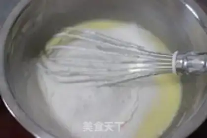 Make Honey Red Bean Qi Feng Cake Roll step 3