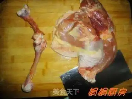 Make Spicy hand-shredded chicken step 1