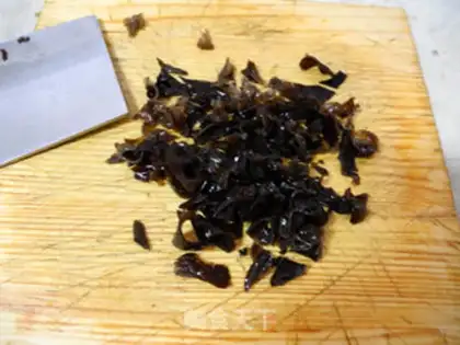 Make noodles with diced step 4