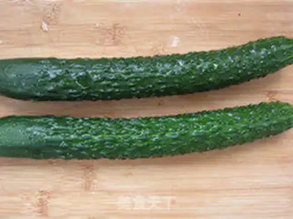 Make Chinese cucumber salad step 0