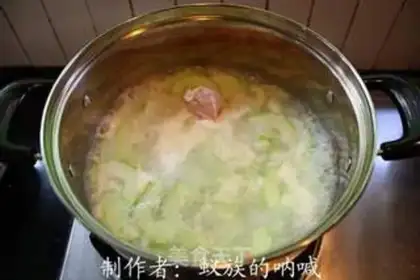 Make White melon and salted egg soup step 5
