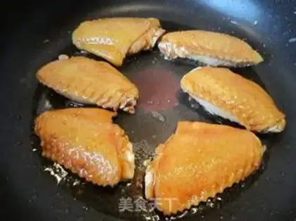 Make Garlic chicken wings step 5