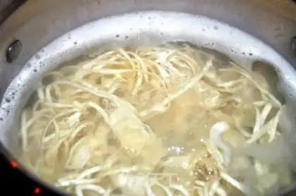 Make Shrimp and three delicacies wonton step 14