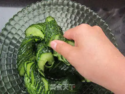 Make Chinese cucumber salad step 8