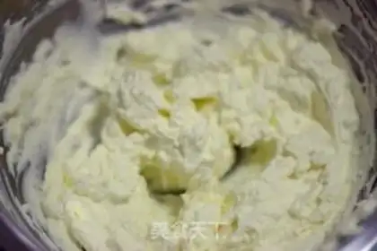 Make Honey Red Bean Qi Feng Cake Roll step 17