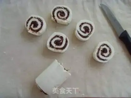 Make Palace milk roll step 13