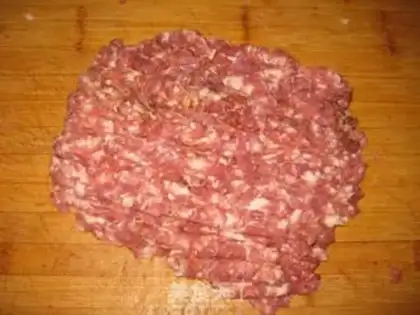 Make Steamed buns with pork and green onions step 2