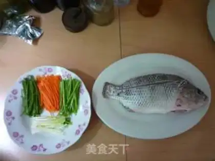 Make Braised tilapia step 1
