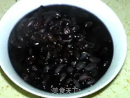 Make Roasted spiced black peanuts step 0
