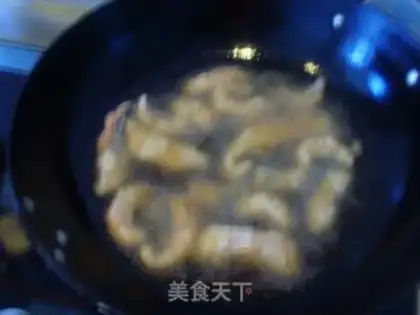 Make Braised salmon strips with green onions step 3