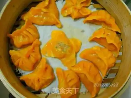 Make Three-colored chicken leg mushroom pork dumplings step 15