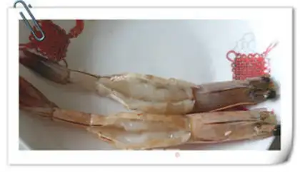 Make Steamed shrimp with golden garlic powder step 1