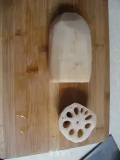 Make Osmanthus glutinous rice lotus root step 3