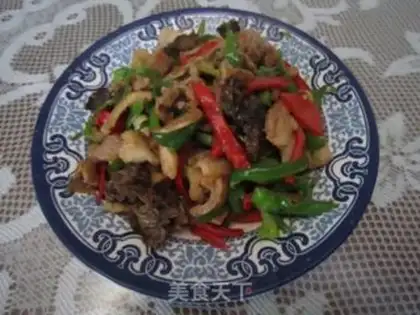 Make Shuixiang small stir-fried pork step 10