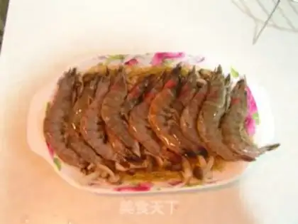 Make Steamed prawns with garlic shark