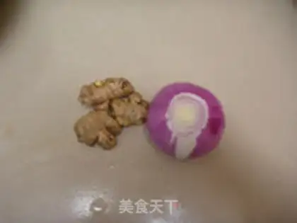 Make Stewed tea tree mushroom with oxtail step 1
