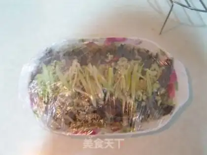 Make Steamed prawns with garlic shark
