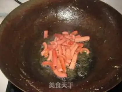 Make Fried rice with mixed vegetables and sausage step 3
