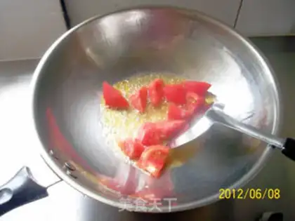 Make stir-fried belly crotch with tomato and cauliflower step 2