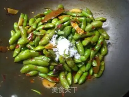 Make Spicy edamame step 6