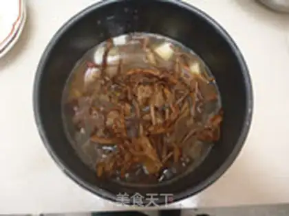 Make Stewed tea tree mushroom with oxtail step 7