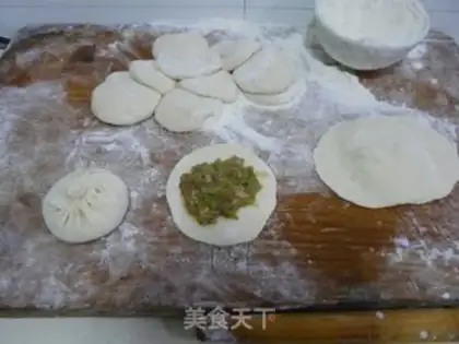 Make Fried buns filled with celery step 8