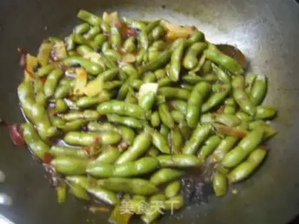 Make Spicy edamame step 8
