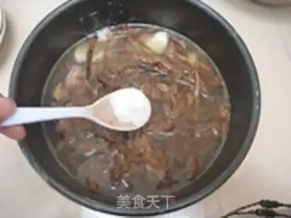 Make Stewed tea tree mushroom with oxtail step 8